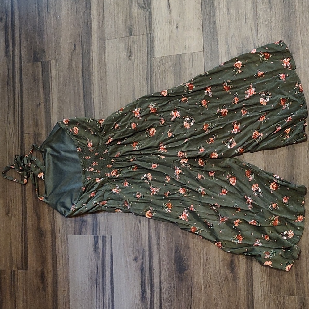 Floral Jumpsuit - Picture 4 of 4